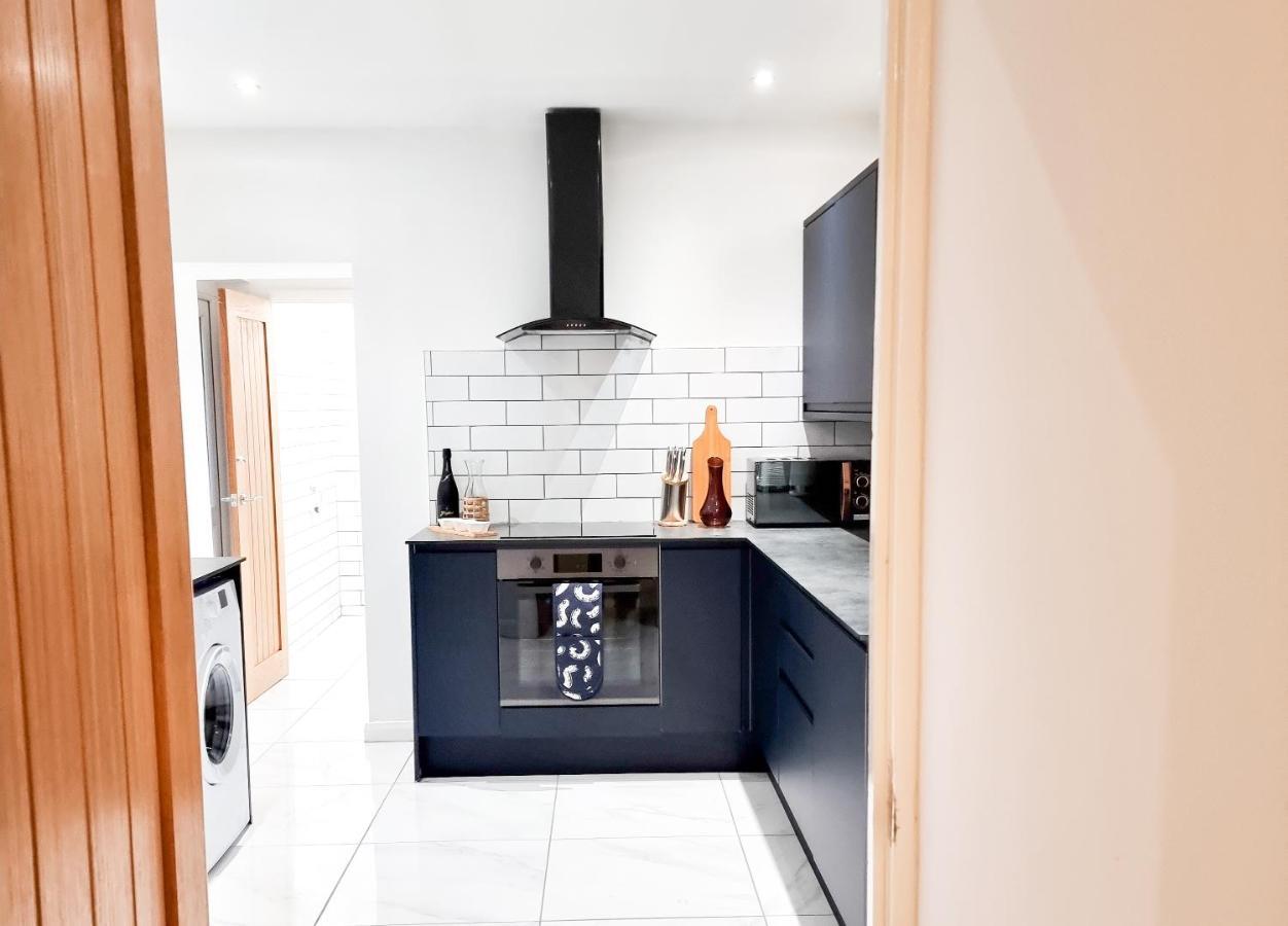 Spacious 3-Bed Near The City Centre Swansea Buitenkant foto